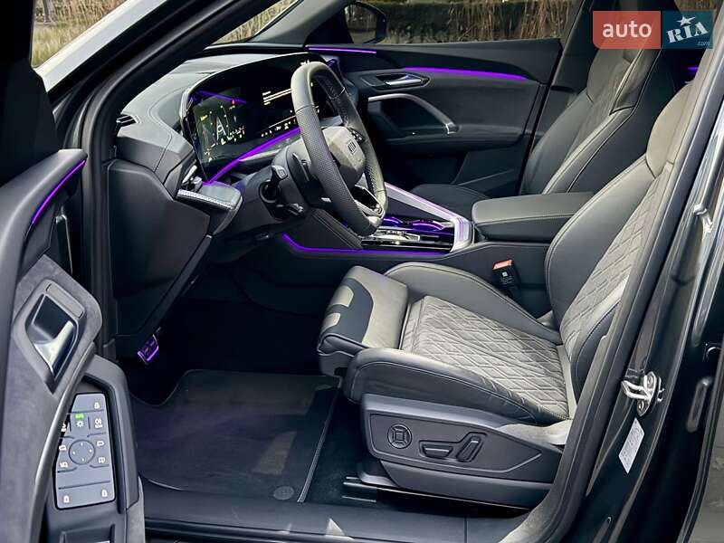 Внедорожник / Кроссовер Audi Q5 2025 в Киеве