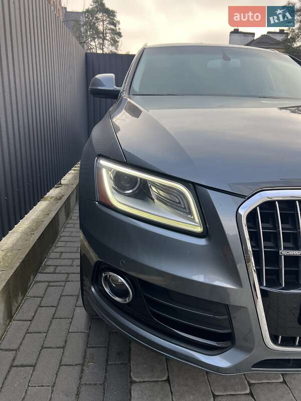Внедорожник / Кроссовер Audi Q5 2015 в Ирпене