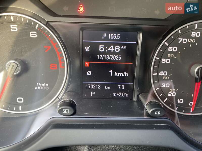 Внедорожник / Кроссовер Audi Q5 2015 в Ирпене