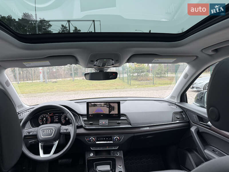 Внедорожник / Кроссовер Audi Q5 2023 в Киеве