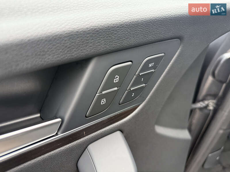 Внедорожник / Кроссовер Audi Q5 2023 в Киеве