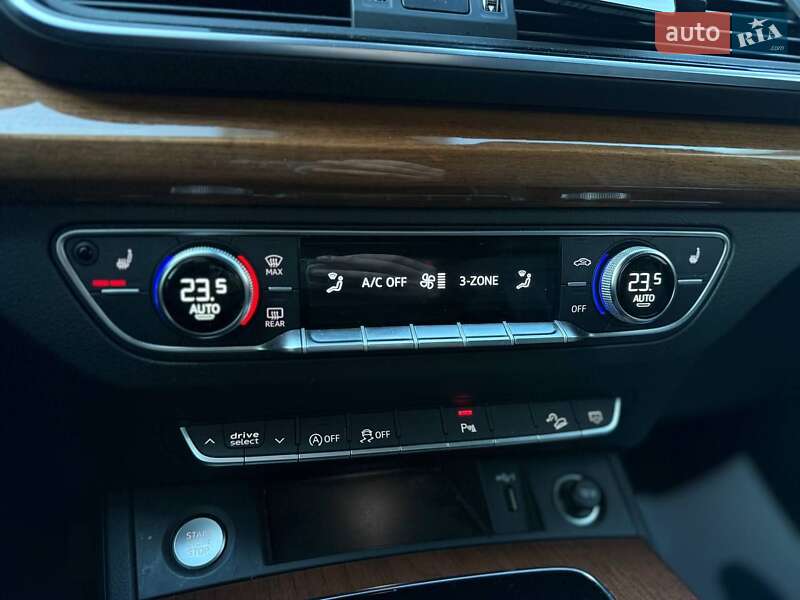 Внедорожник / Кроссовер Audi Q5 2020 в Стрые