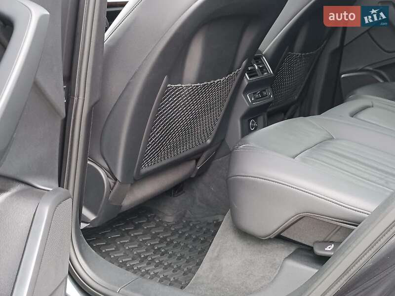 Внедорожник / Кроссовер Audi Q5 2018 в Львове