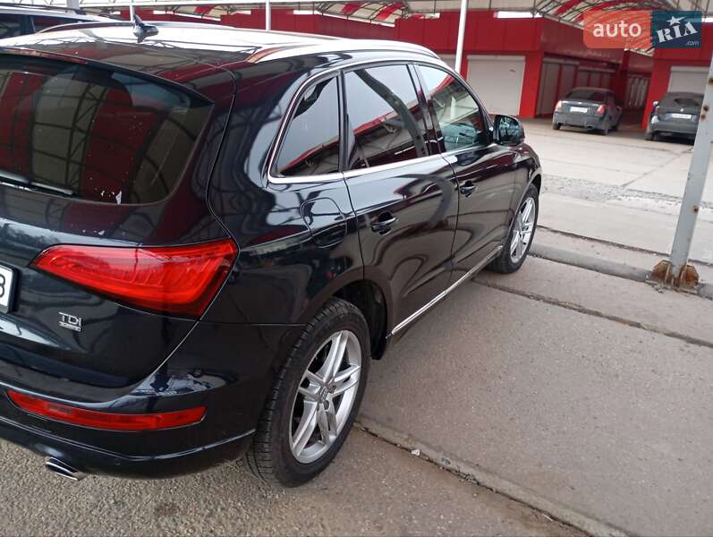 Внедорожник / Кроссовер Audi Q5 2013 в Харькове