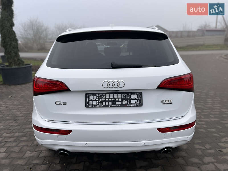 Внедорожник / Кроссовер Audi Q5 2015 в Луцке