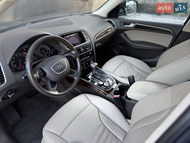 Внедорожник / Кроссовер Audi Q5 2015 в Львове