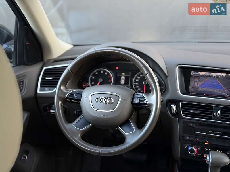 Внедорожник / Кроссовер Audi Q5 2015 в Львове