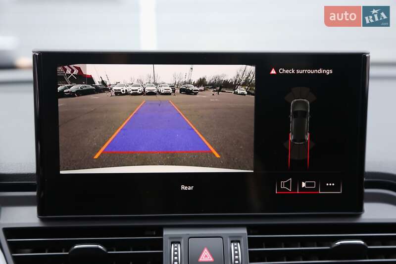 Внедорожник / Кроссовер Audi Q5 2023 в Киеве