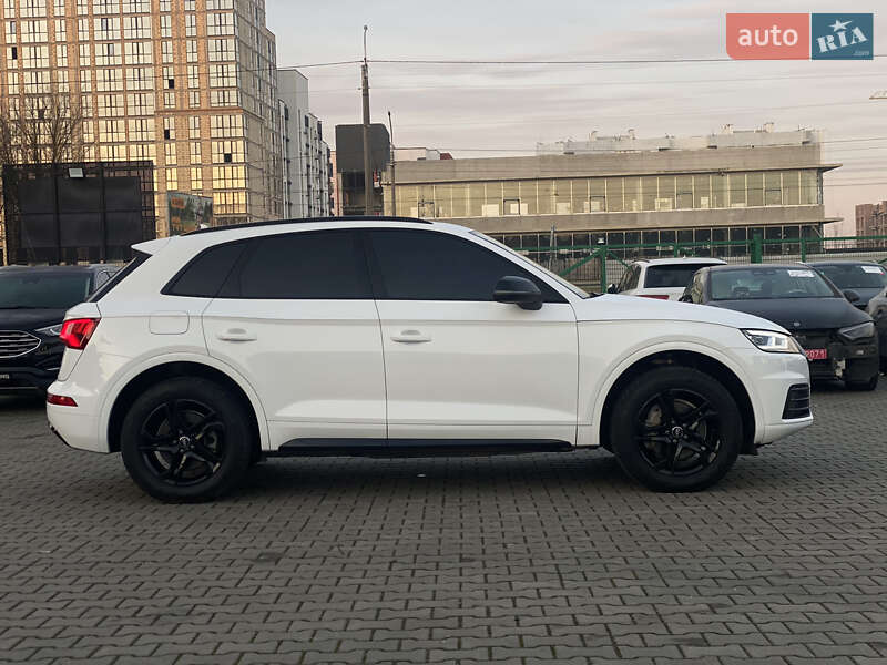 Внедорожник / Кроссовер Audi Q5 2019 в Луцке