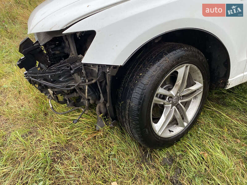 Внедорожник / Кроссовер Audi Q5 2010 в Харькове
