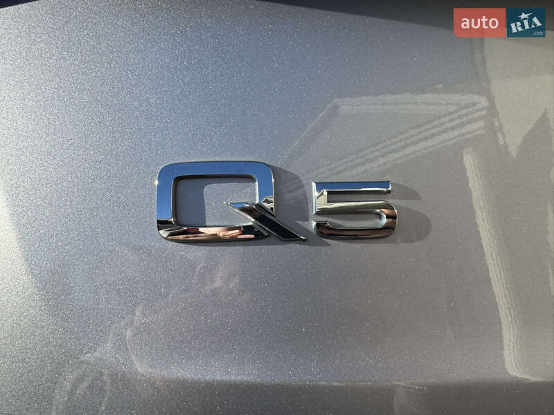Внедорожник / Кроссовер Audi Q5 2022 в Львове