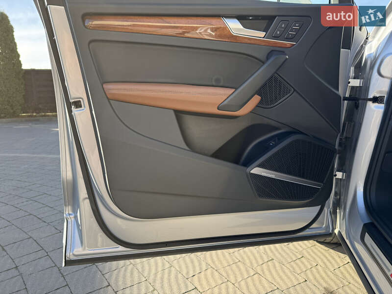 Внедорожник / Кроссовер Audi Q5 2022 в Львове