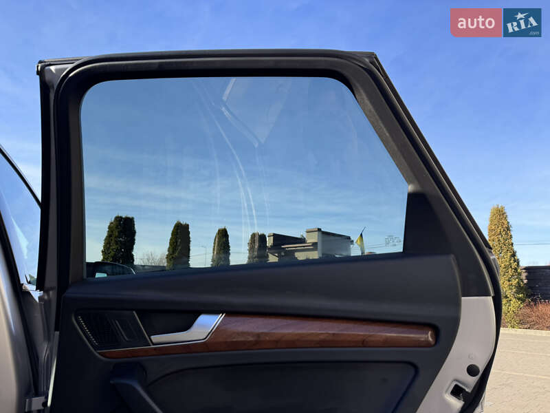 Внедорожник / Кроссовер Audi Q5 2022 в Львове