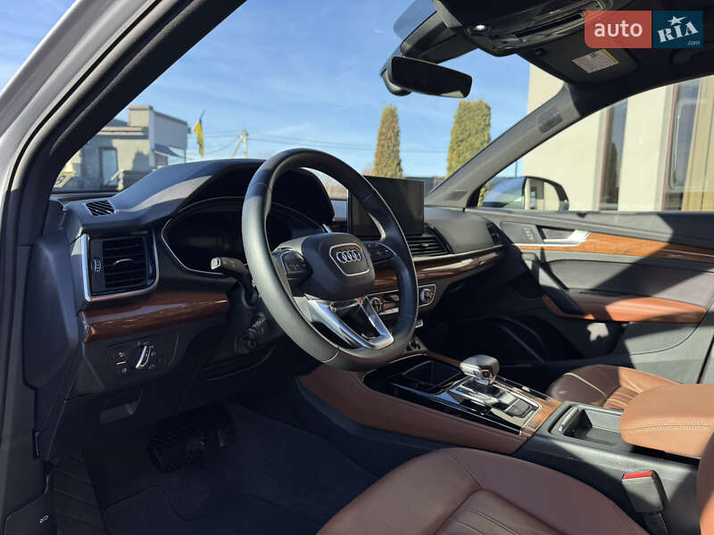 Внедорожник / Кроссовер Audi Q5 2022 в Львове