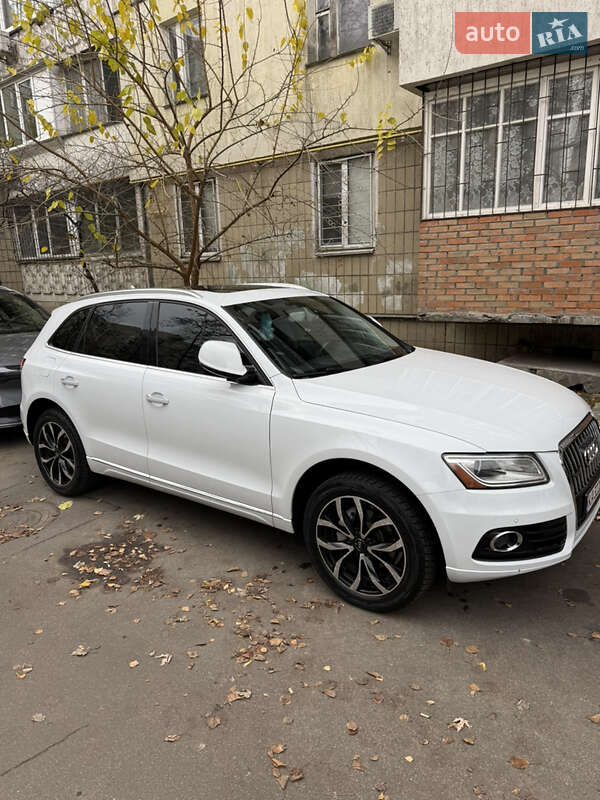 Внедорожник / Кроссовер Audi Q5 2016 в Киеве