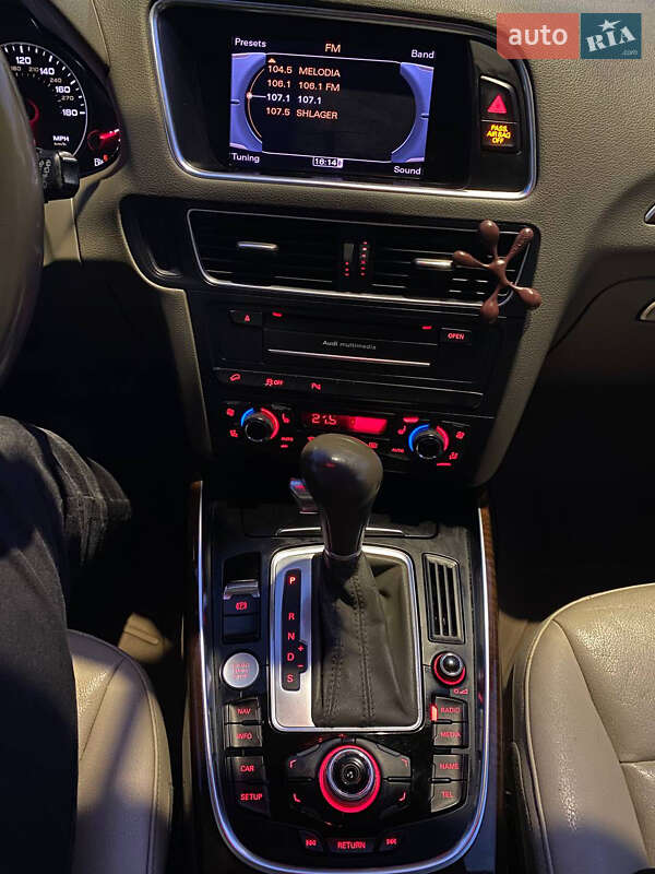 Внедорожник / Кроссовер Audi Q5 2012 в Черкассах