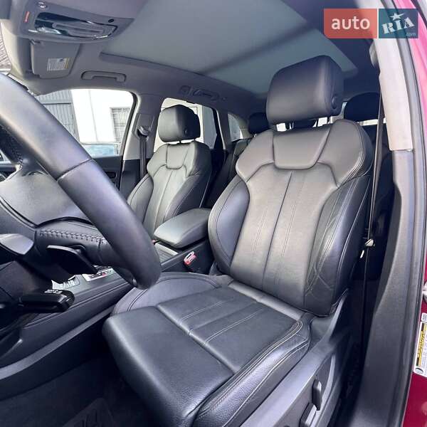 Внедорожник / Кроссовер Audi Q5 2019 в Чернигове