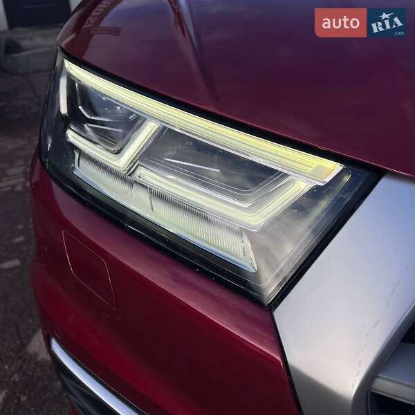 Внедорожник / Кроссовер Audi Q5 2019 в Чернигове