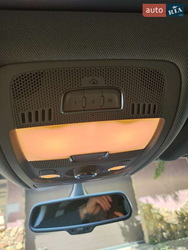 Внедорожник / Кроссовер Audi Q5 2015 в Ужгороде