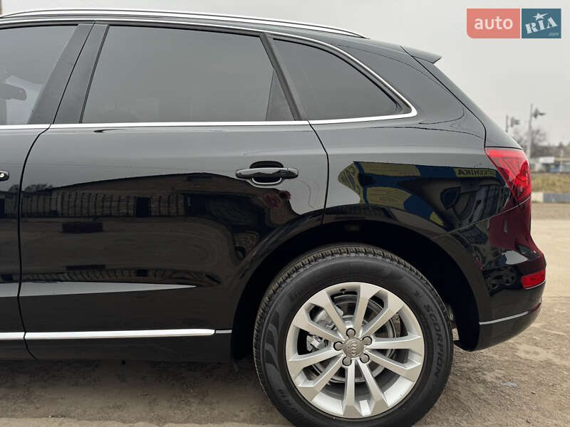 Внедорожник / Кроссовер Audi Q5 2014 в Умани