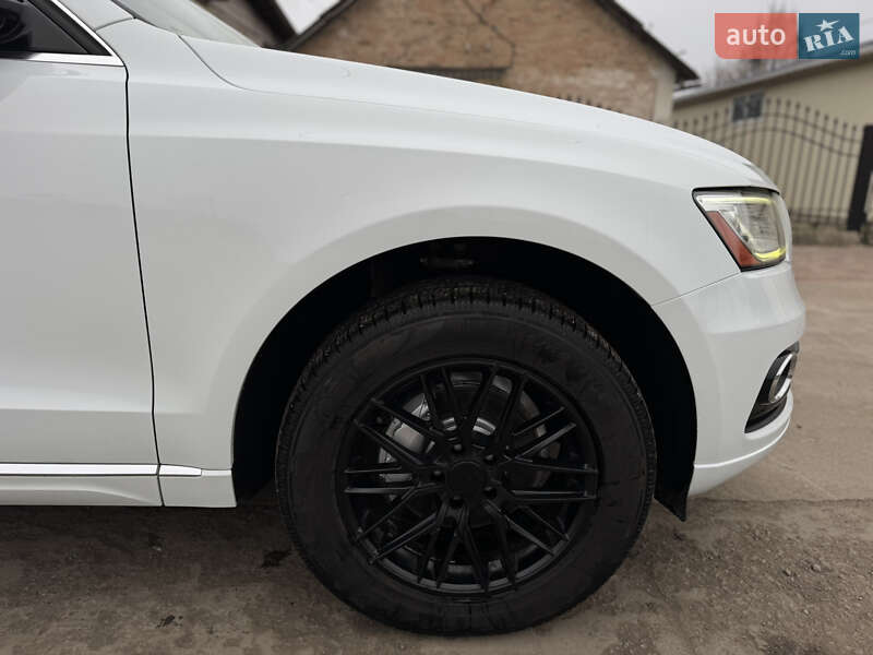 Внедорожник / Кроссовер Audi Q5 2016 в Умани