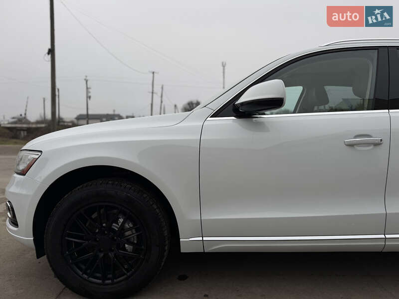 Внедорожник / Кроссовер Audi Q5 2016 в Умани