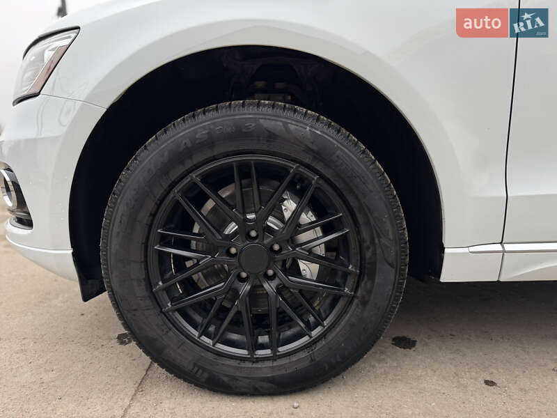 Внедорожник / Кроссовер Audi Q5 2016 в Умани