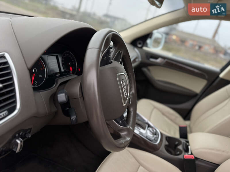 Внедорожник / Кроссовер Audi Q5 2016 в Умани