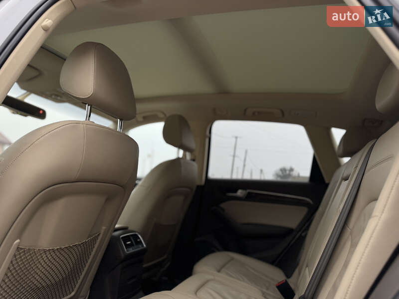 Внедорожник / Кроссовер Audi Q5 2016 в Умани