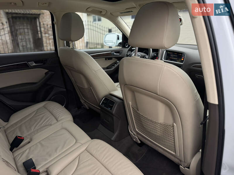 Внедорожник / Кроссовер Audi Q5 2016 в Умани