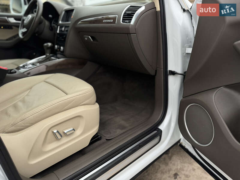 Внедорожник / Кроссовер Audi Q5 2016 в Умани