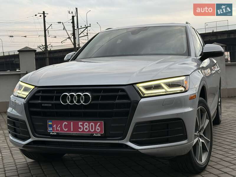 Внедорожник / Кроссовер Audi Q5 2018 в Дрогобыче
