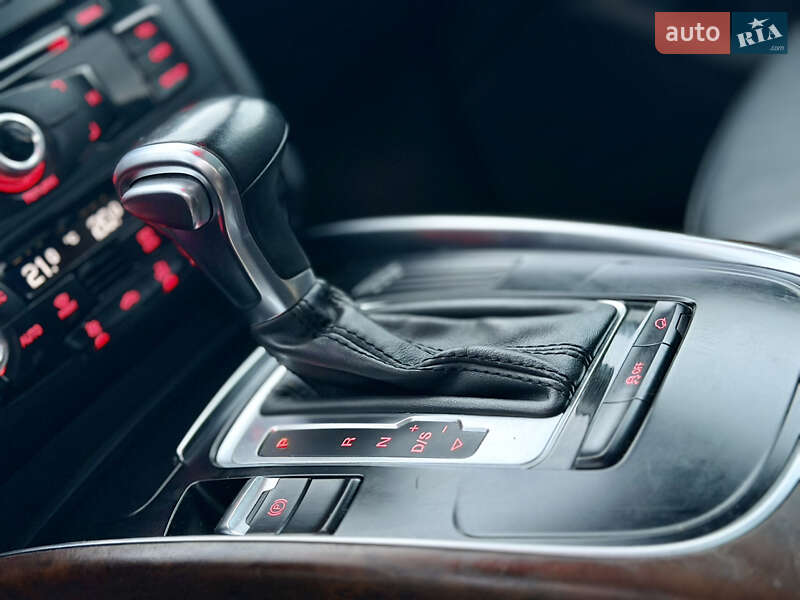 Внедорожник / Кроссовер Audi Q5 2015 в Трускавце