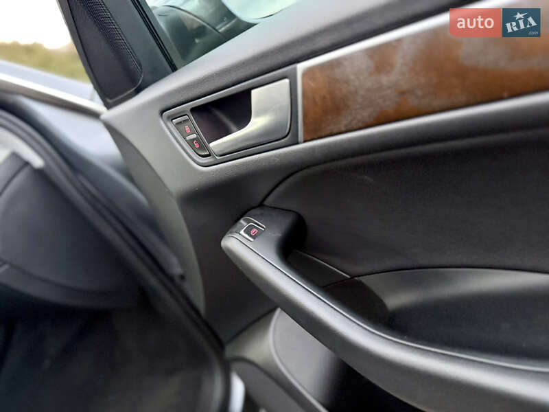 Внедорожник / Кроссовер Audi Q5 2015 в Трускавце