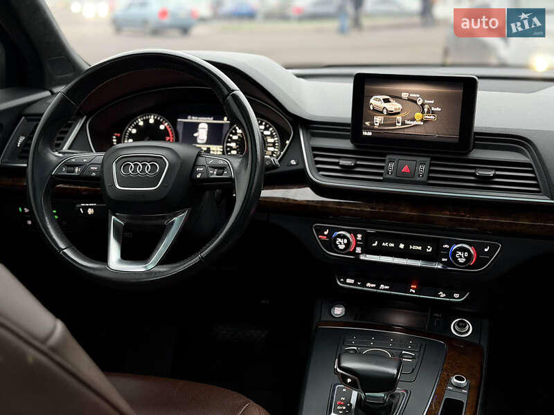 Внедорожник / Кроссовер Audi Q5 2018 в Кривом Роге