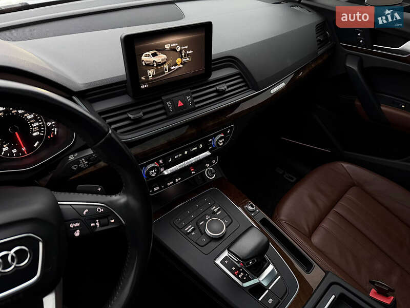 Внедорожник / Кроссовер Audi Q5 2018 в Кривом Роге