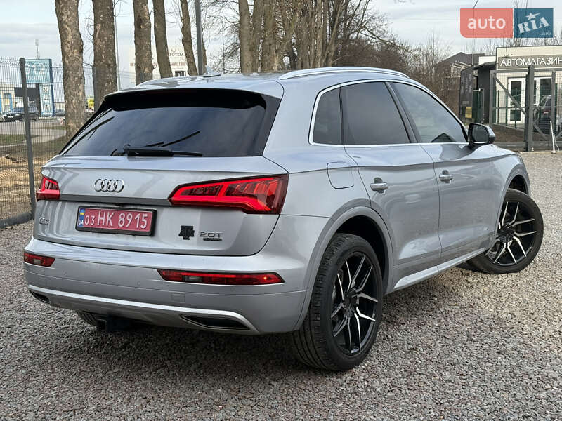 Внедорожник / Кроссовер Audi Q5 2018 в Стрые