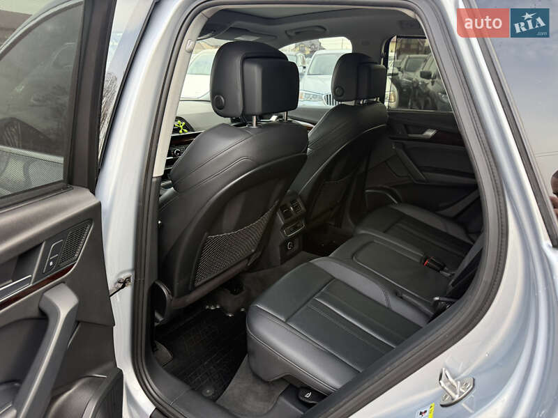 Внедорожник / Кроссовер Audi Q5 2018 в Стрые