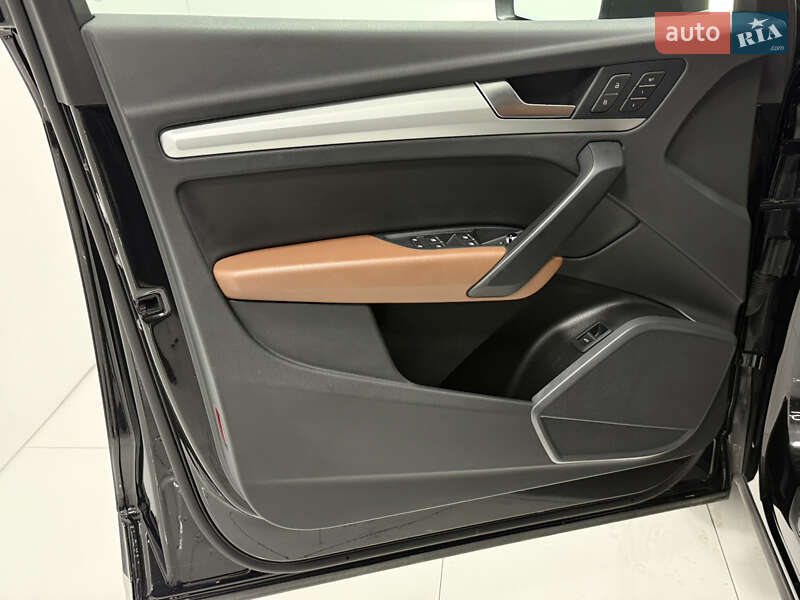 Внедорожник / Кроссовер Audi Q5 2021 в Одессе фото 28 Внедорожник / Кроссовер Audi Q5 2021 в Одессе