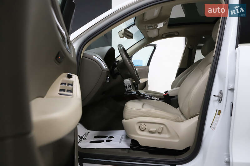 Внедорожник / Кроссовер Audi Q5 2012 в Дрогобыче