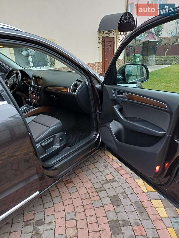 Внедорожник / Кроссовер Audi Q5 2014 в Ивано-Франковске