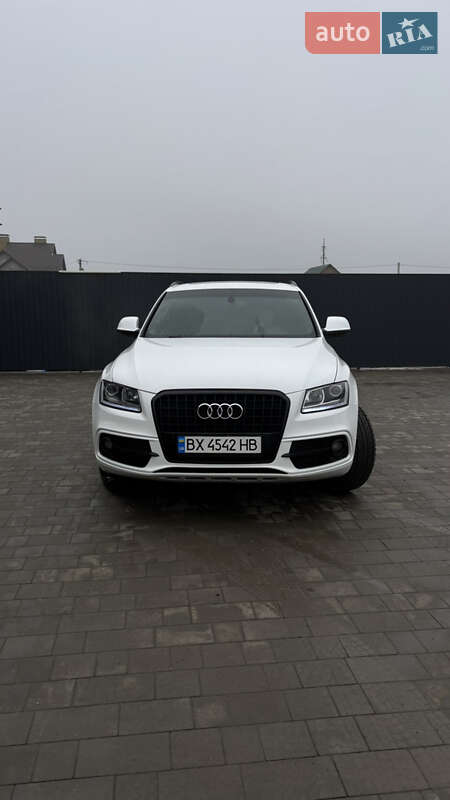 Внедорожник / Кроссовер Audi Q5 2013 в Каменец-Подольском