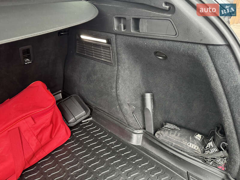 Внедорожник / Кроссовер Audi Q5 2017 в Харькове