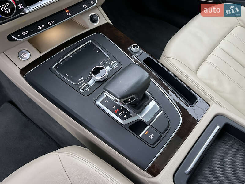 Внедорожник / Кроссовер Audi Q5 2018 в Львове фото 25 Внедорожник / Кроссовер Audi Q5 2018 в Львове