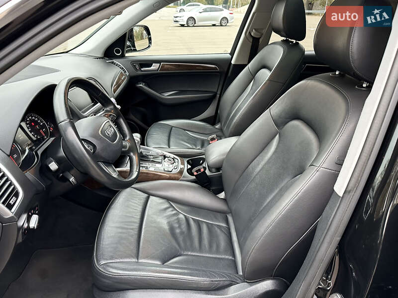 Внедорожник / Кроссовер Audi Q5 2015 в Киеве