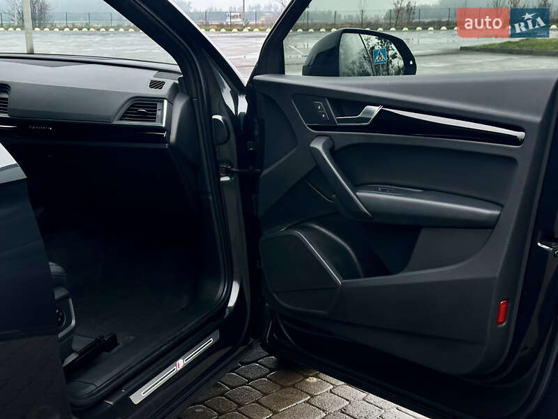 Внедорожник / Кроссовер Audi Q5 2019 в Бродах