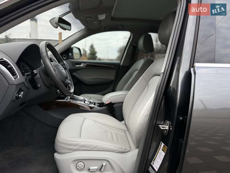 Внедорожник / Кроссовер Audi Q5 2016 в Стрые