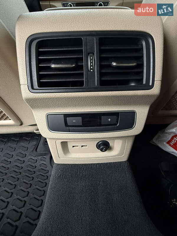 Внедорожник / Кроссовер Audi Q5 2022 в Киеве