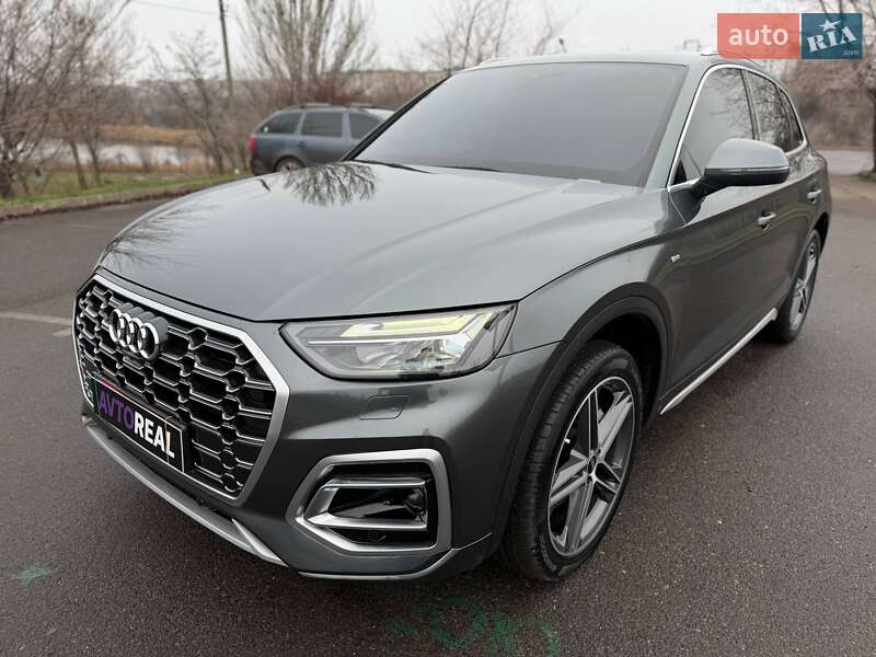Внедорожник / Кроссовер Audi Q5 2021 в Кривом Роге