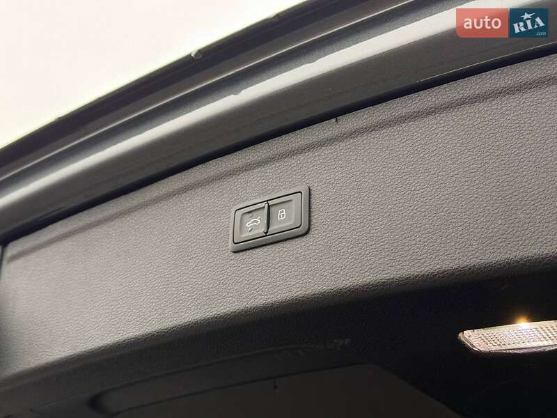 Внедорожник / Кроссовер Audi Q5 2021 в Кривом Роге